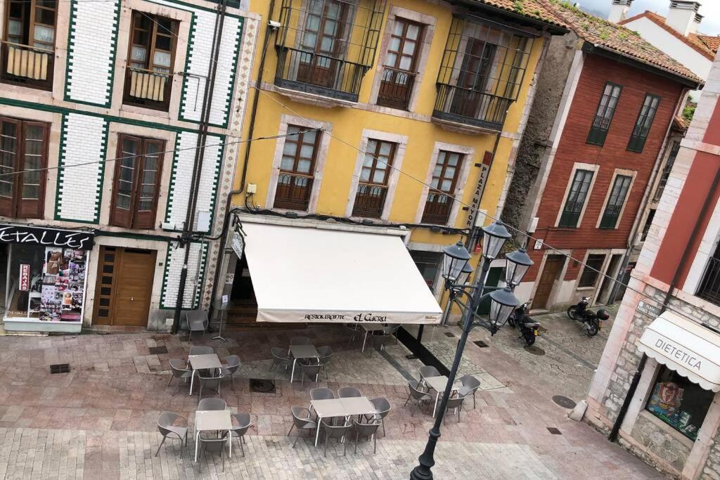 Apartamentosarturo Llanes Laplaza Atico Centrico Екстер'єр фото