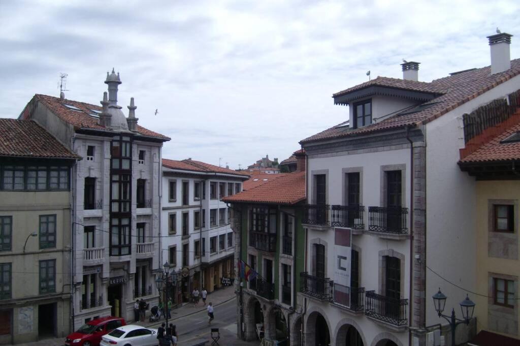 Apartamentosarturo Llanes Laplaza Atico Centrico Екстер'єр фото