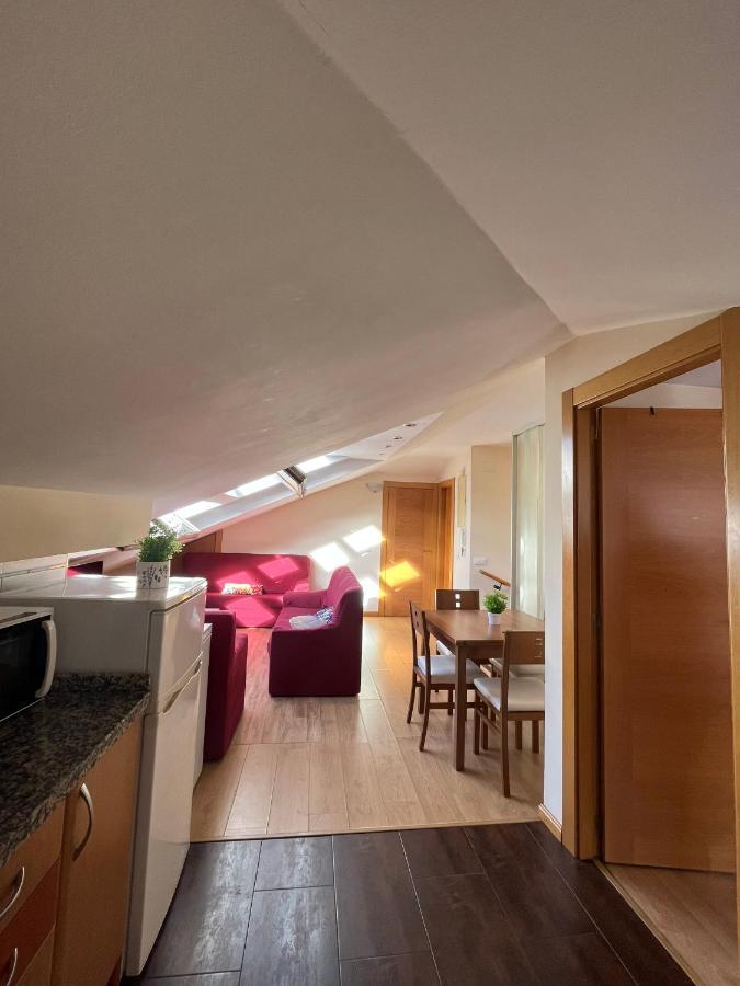 Apartamentosarturo Llanes Laplaza Atico Centrico Екстер'єр фото